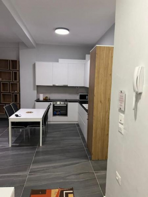 Apartment near the Beach, Qerret